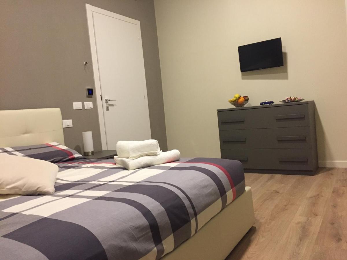 B&B Vesta Brescia Buitenkant foto