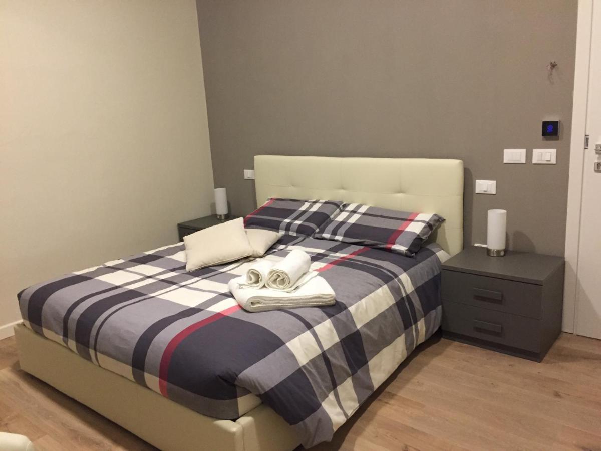 B&B Vesta Brescia Buitenkant foto